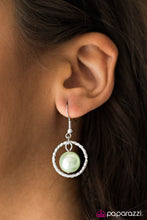 Load image into Gallery viewer, Classic Girl - Green