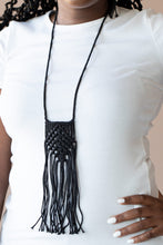 Load image into Gallery viewer, Macrame Mantra - Black