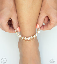 Load image into Gallery viewer, Beach Expedition - Gold
